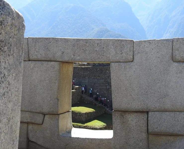 Machu Picchu Window 8992df25f4e4