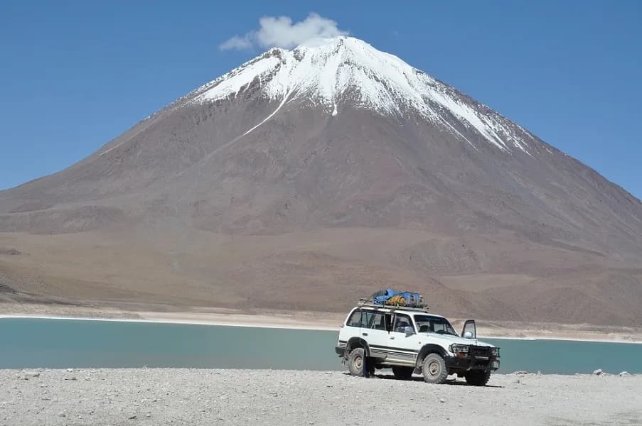 bolivia_jeep_trek_laguna_verde