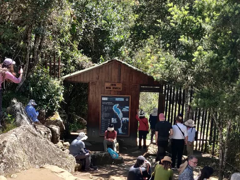 Machu Picchu Huayna Picchu Gate 8bbc4770ca2c