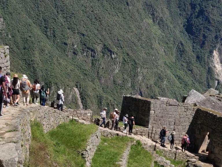 Machupicchu Main Gate 25e9ef4ce724