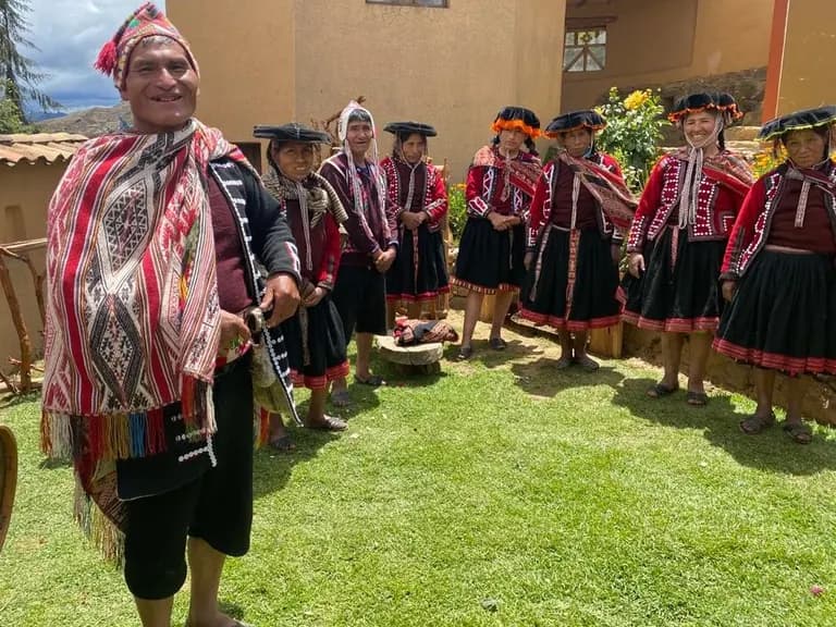 Qechua Family Peru Cddb573784b4