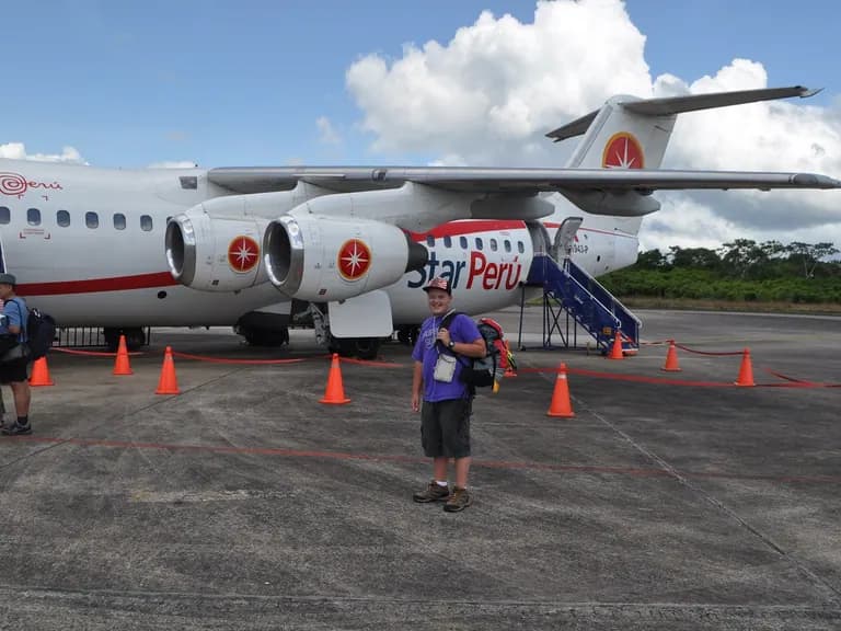 Star 20peru 20flight 20arrives 20puerto 20maldonado 02c94b25cee1