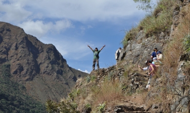 Hike & Drive Jungle Route to Machu Picchu