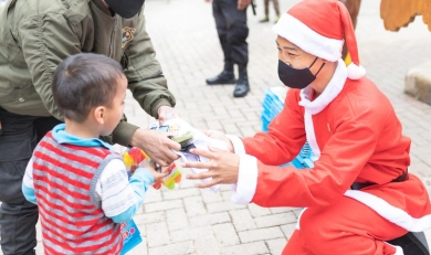 Why is There a Japanese Santa Clause in Machu Picchu?